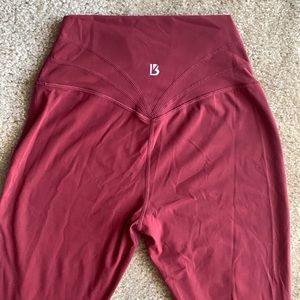 Buffbunny Legacy Leggings - “Vineyard Dark Red”